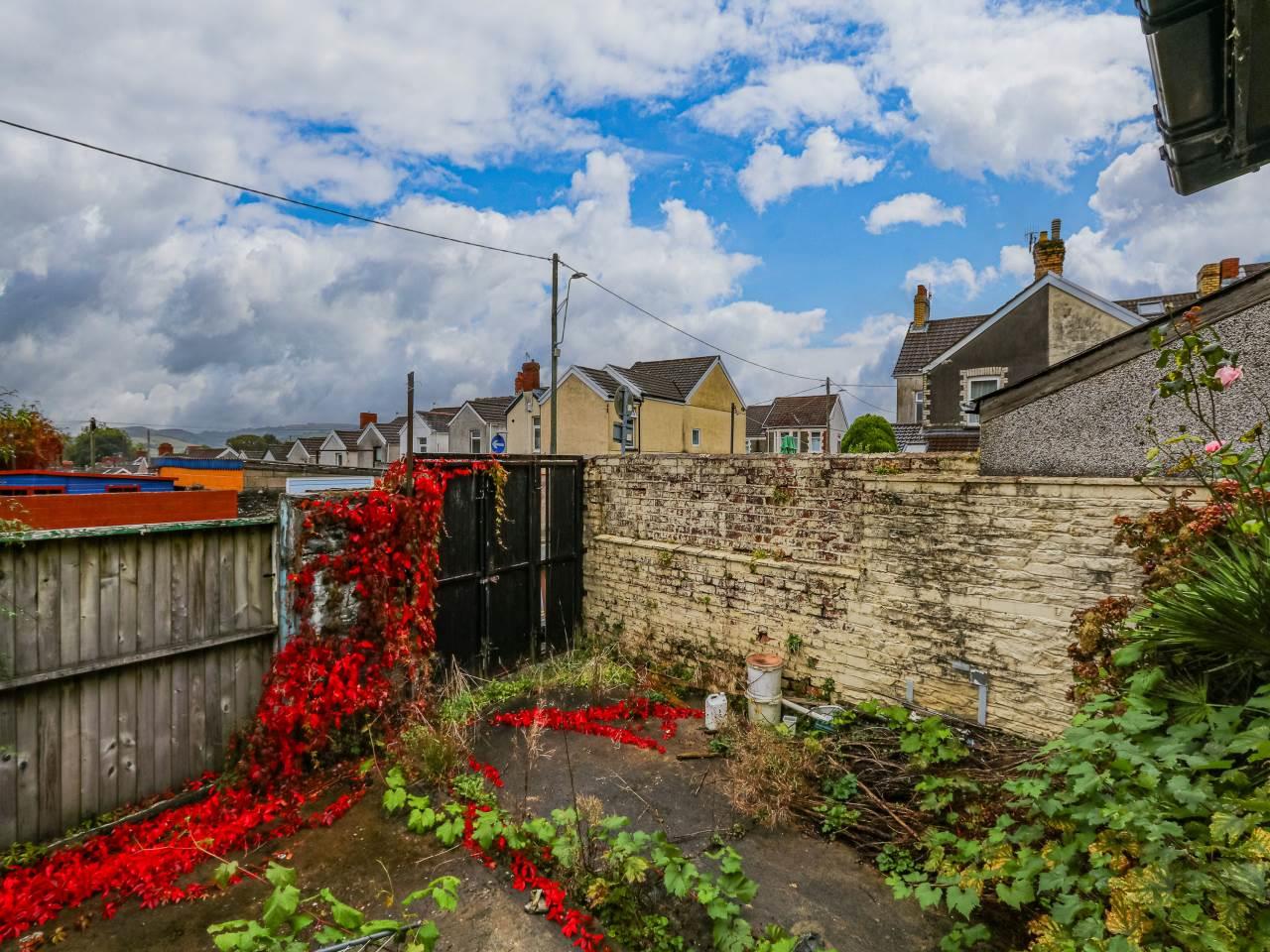 Rhymney Terrace, Caerphilly — photograph 6